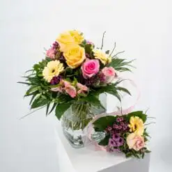 Mutter-Kind-Strauß (Mädchen)