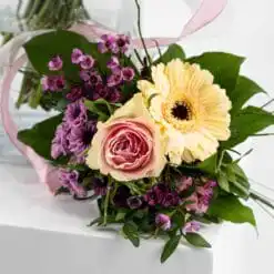 Alternative view of Mutter-Kind-Strauß (Mädchen)