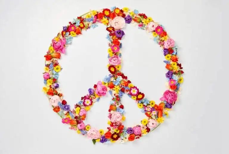 #staywithukraine #flowersagainstwar #staystrong