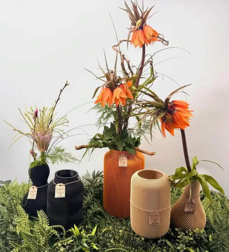 …wir können natürlich auch Vase…