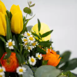 Design-Strauß „Frühlingsflirt“ – Moderne Floristik 6 Fruehlingsflirt 2