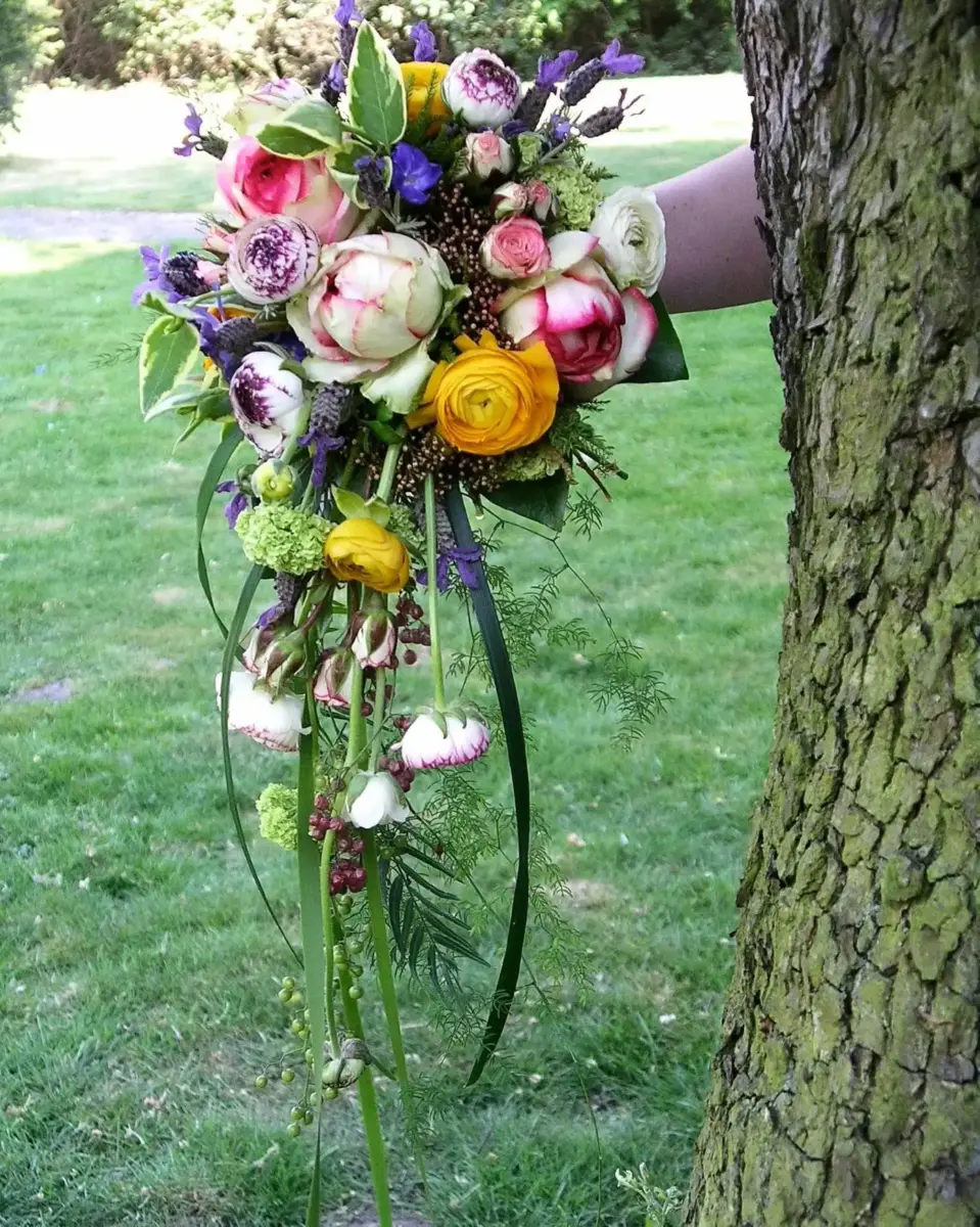 Hochzeitsfloristik: liebevoll gestaltete Hochzeitsblumen für besondere Momente.