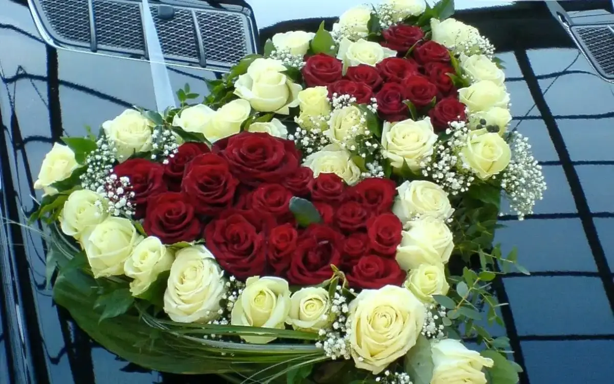Hochzeitsfloristik: liebevoll gestaltete Hochzeitsblumen für besondere Momente.