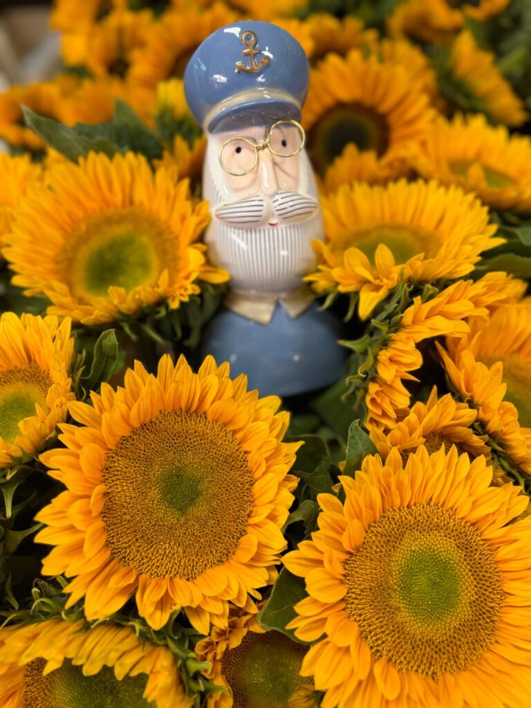 Schöne Ferien – und blumige Grüße für die Rückkehr
